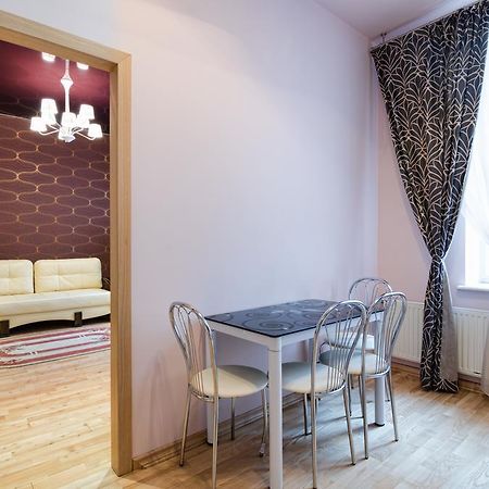 Leogrand Apartments On Doroshenka 34 Lviv Dış mekan fotoğraf