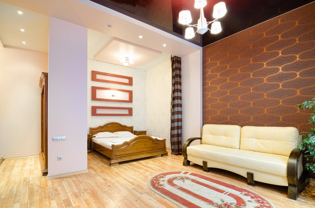 Leogrand Apartments On Doroshenka 34 Lviv Dış mekan fotoğraf